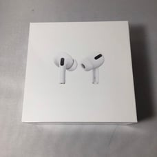 Apple AirPods Pro with Charging Case