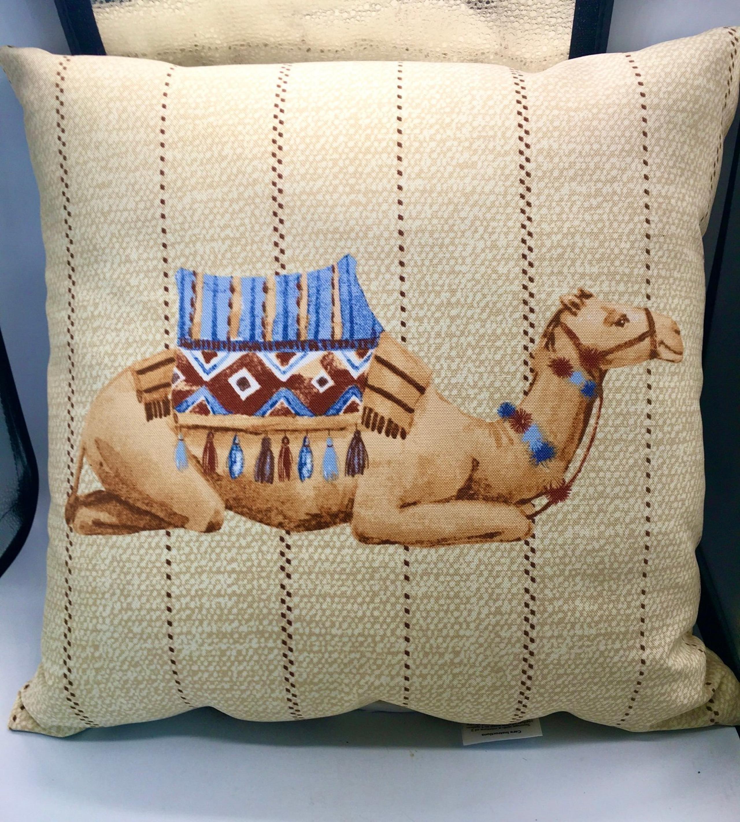 NEW Large Hampton Bay Multicolored Camel Design Boho Cushion Throw Pillow 20x20”