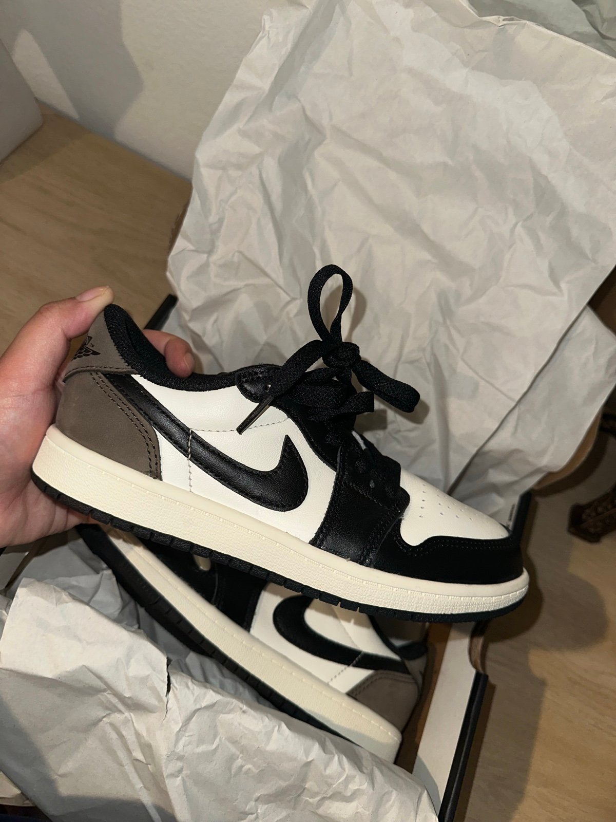 JORDAN 1 RETRO LOW NIKE