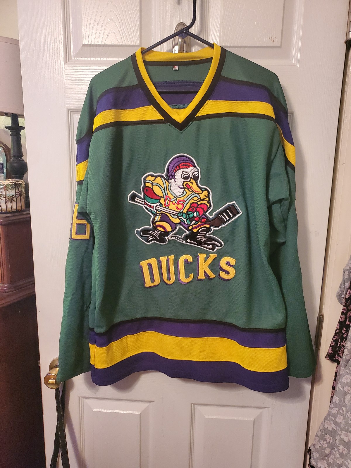 Mighty Ducks coach Bombay's Jersey 66