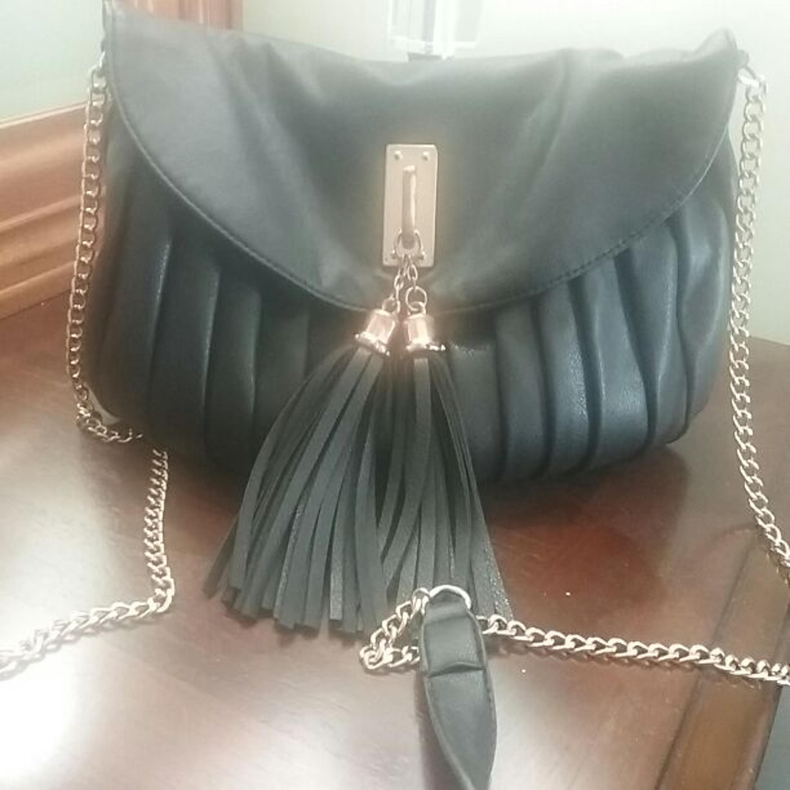 Call it spring crossbody
