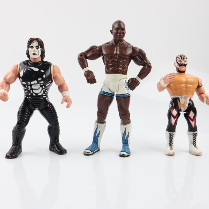 Wwe vintage figures deals