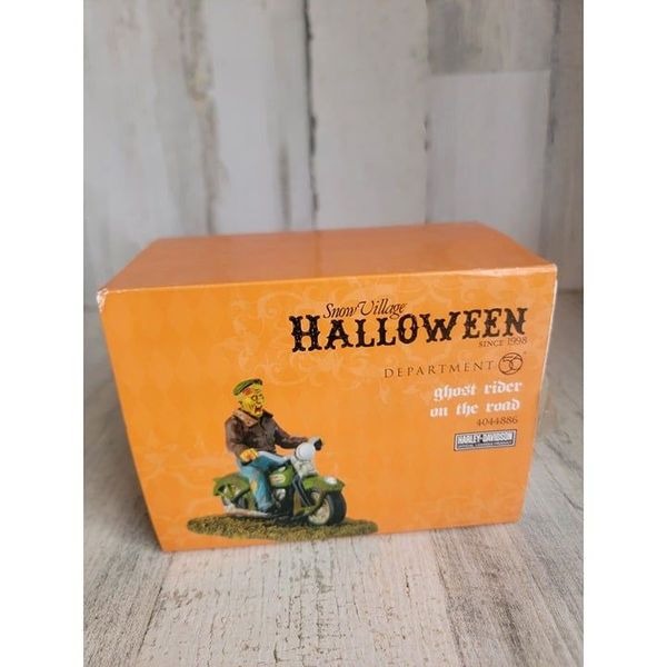 Dept 56 4044886 Ghost rider on the road Snow Village Halloween accessory