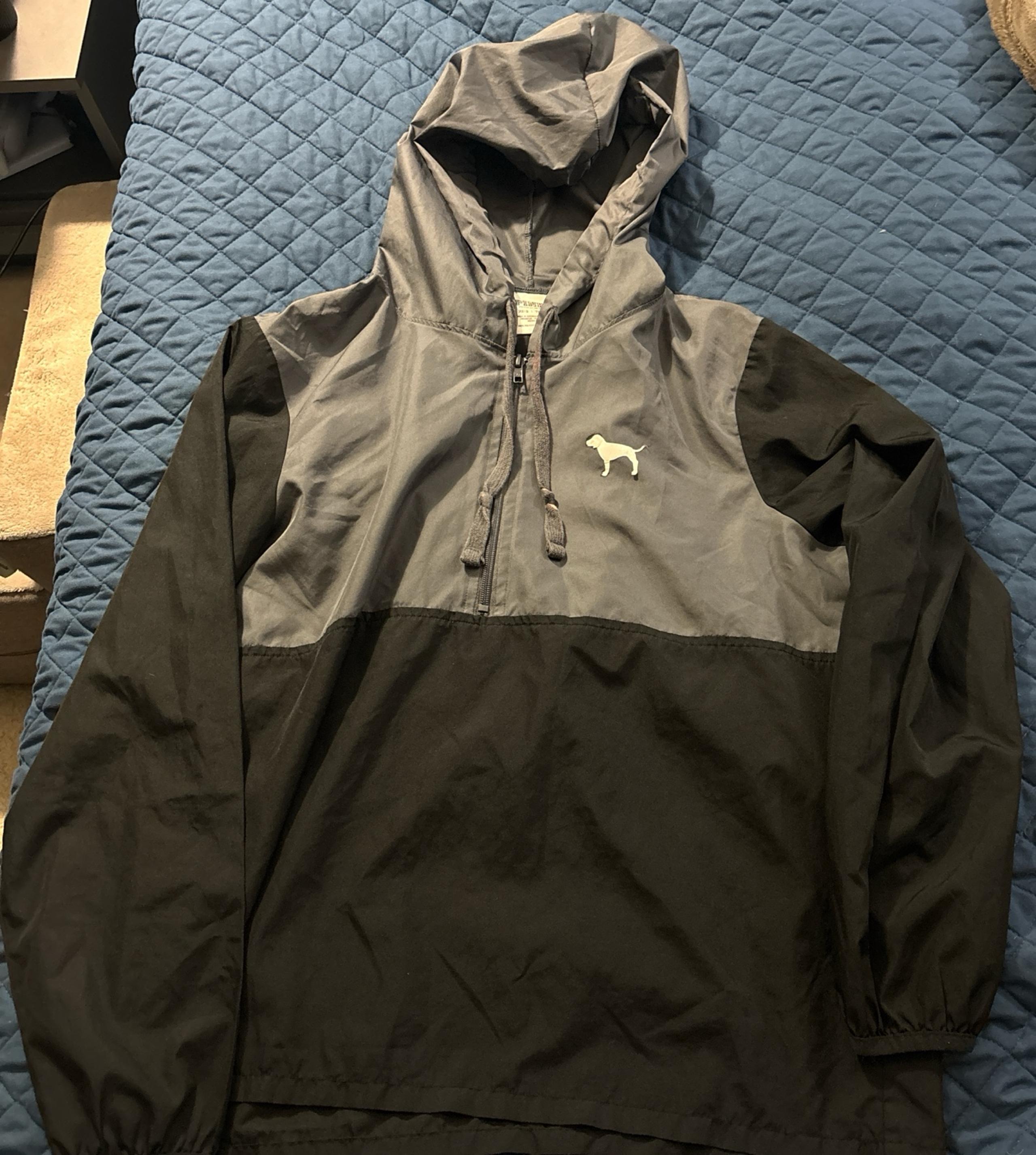 VS PINK windbreaker