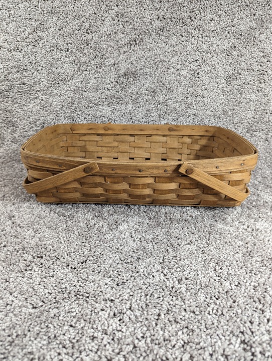 1992 Longaberger Medium Oval Gathering Basket w Hard Protector