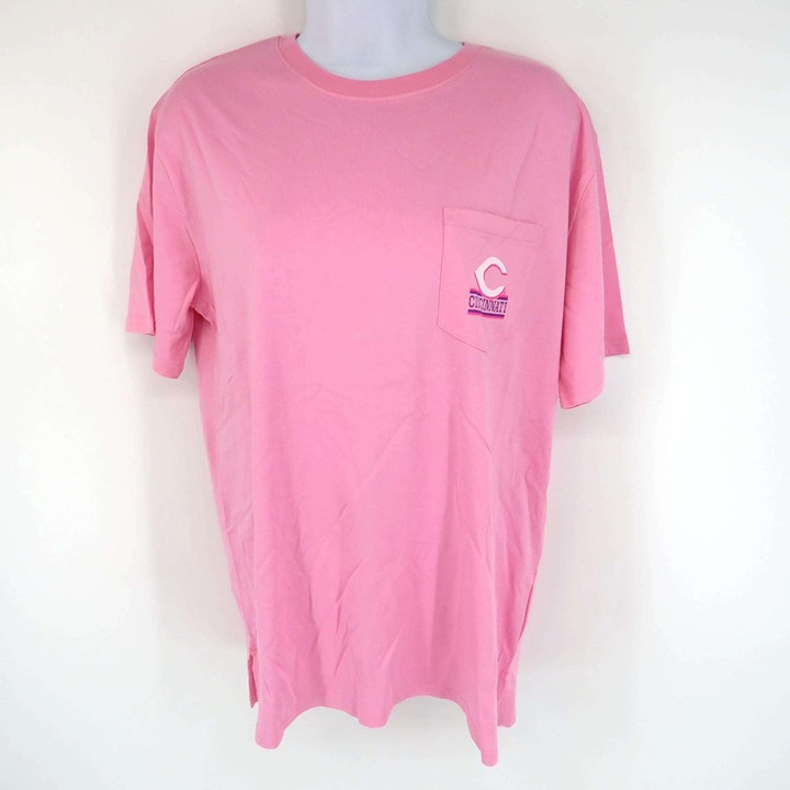Majestic Women's Cincinnati Reds Pink Tee Dog Medium NWT