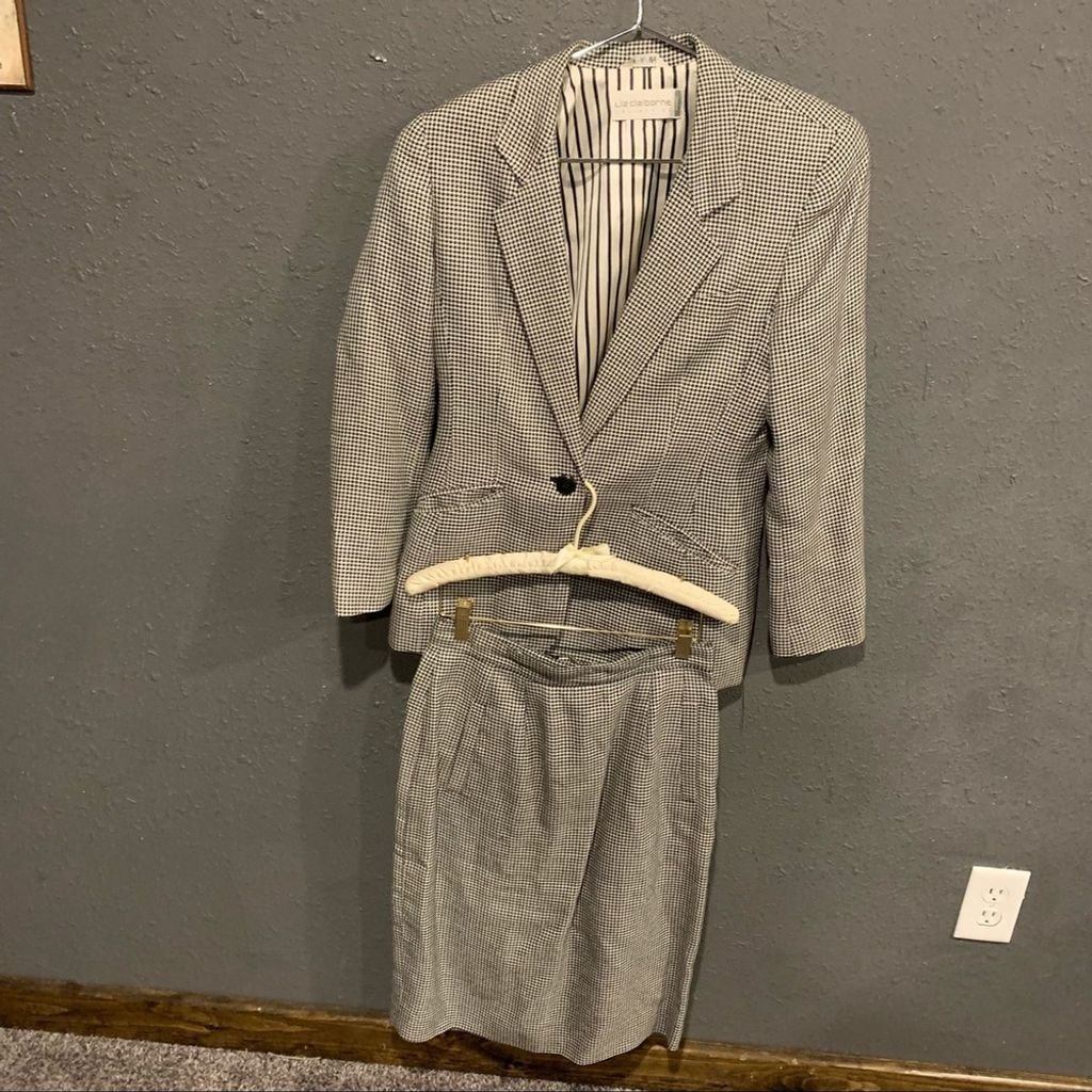 Women’s Two Piece Liz Claiborne Business Jacket and Skirt