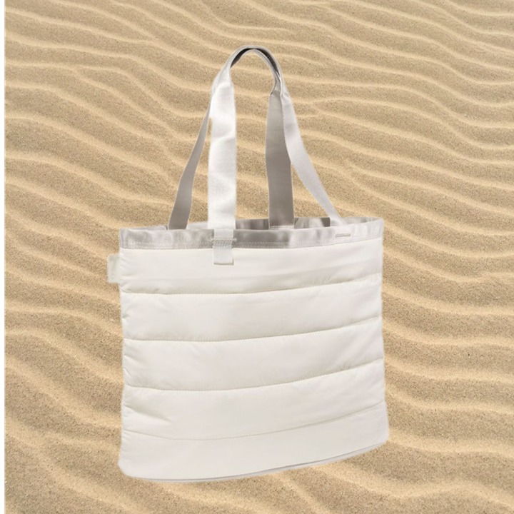 L.L.Bean Puffer Tote Bag 21L, Color: White