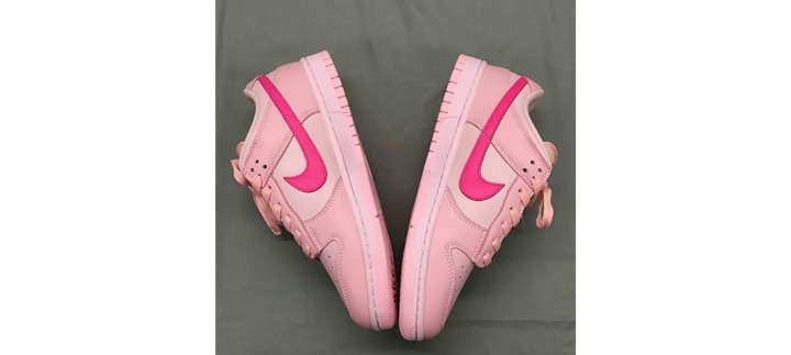 Nike Dunk Low Triple Pink shoes