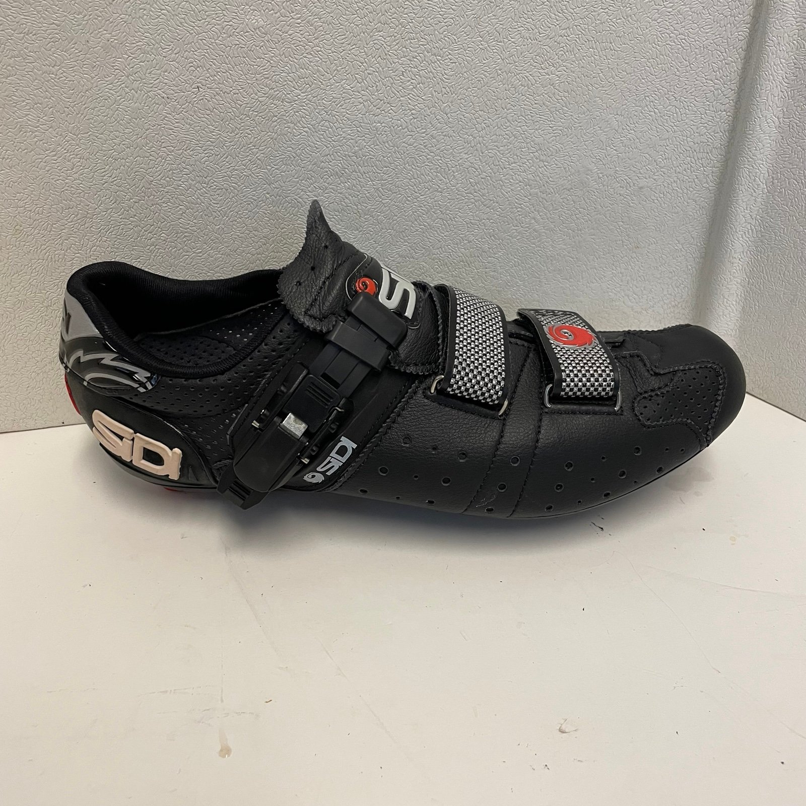 SiDi Genius 5 Pro Men Size 43 Road Cycling Shoes Black Spin