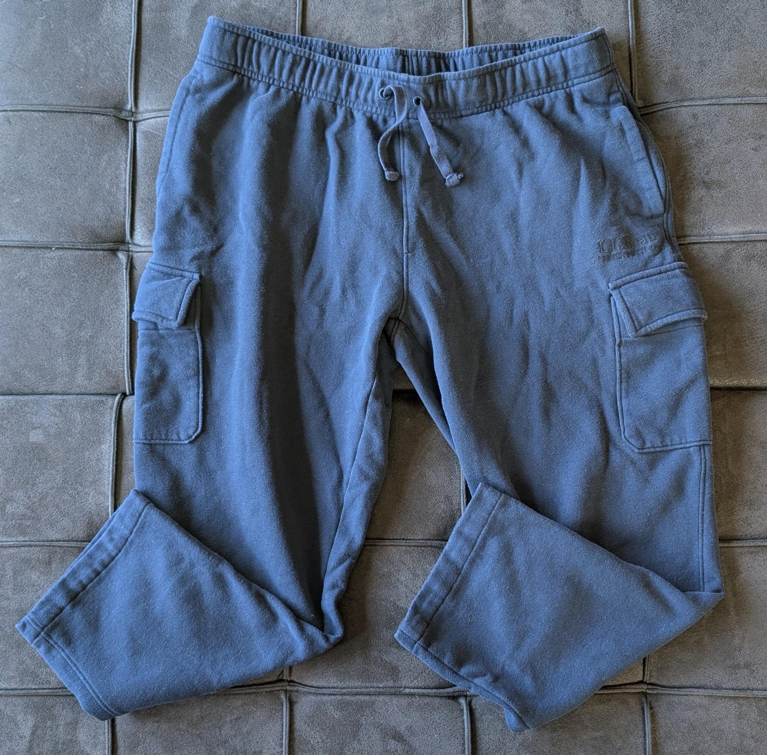Men's LL Bean Large Navy Blue Sweat Pants With Side Pockets Model 516972