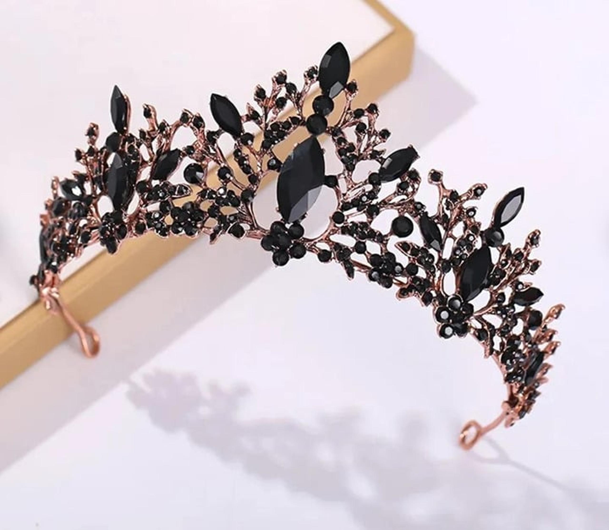 Tiara Black Gothic crown vampire cosplay rose gold metal