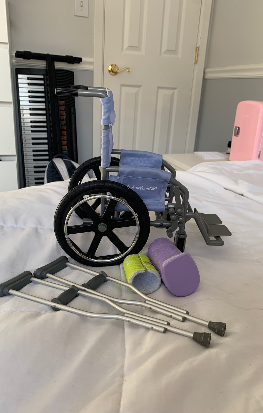 AMERICAN GIRL BROKEN BONES BUNDLE