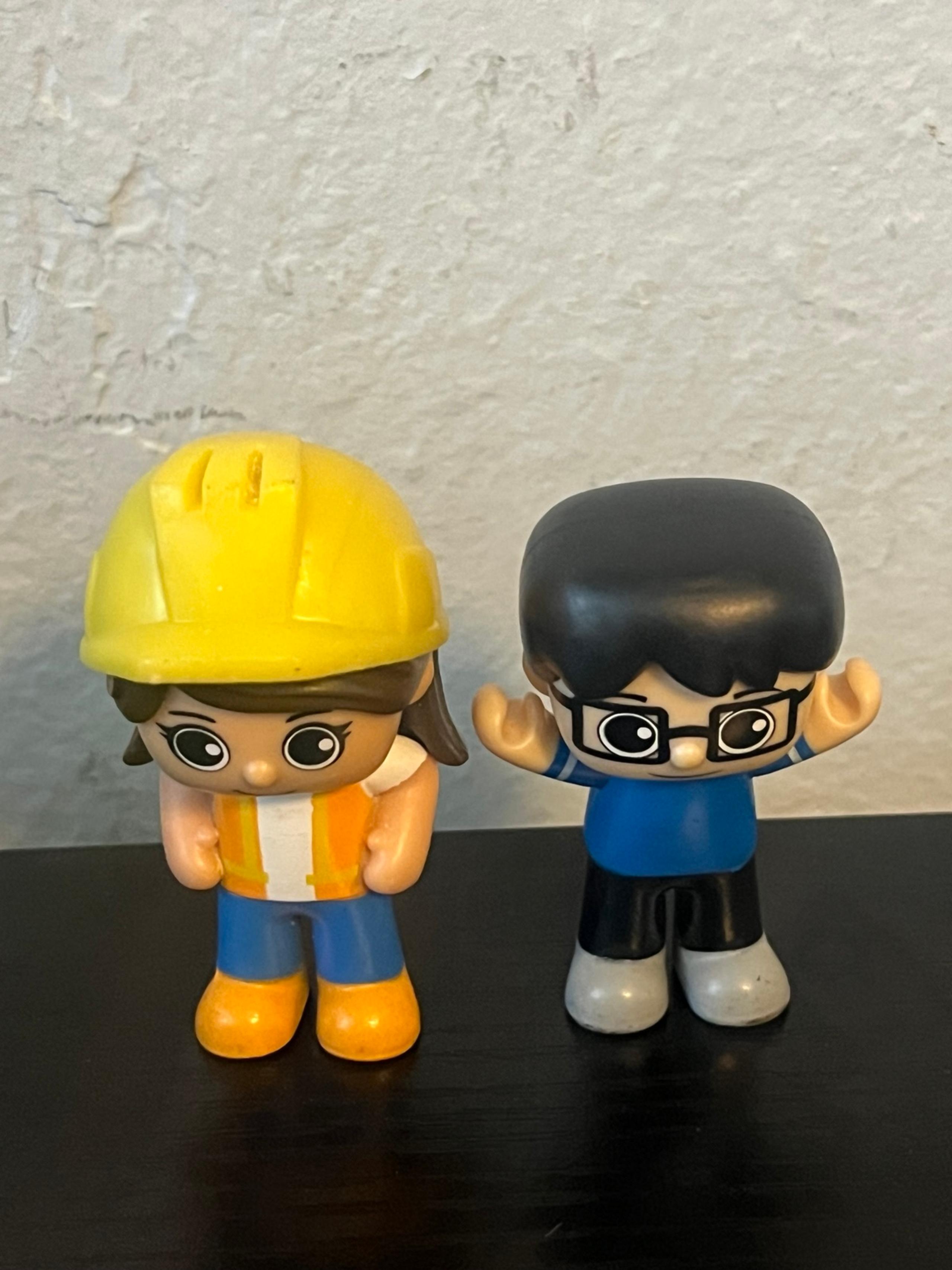 Set two Ryan world figures