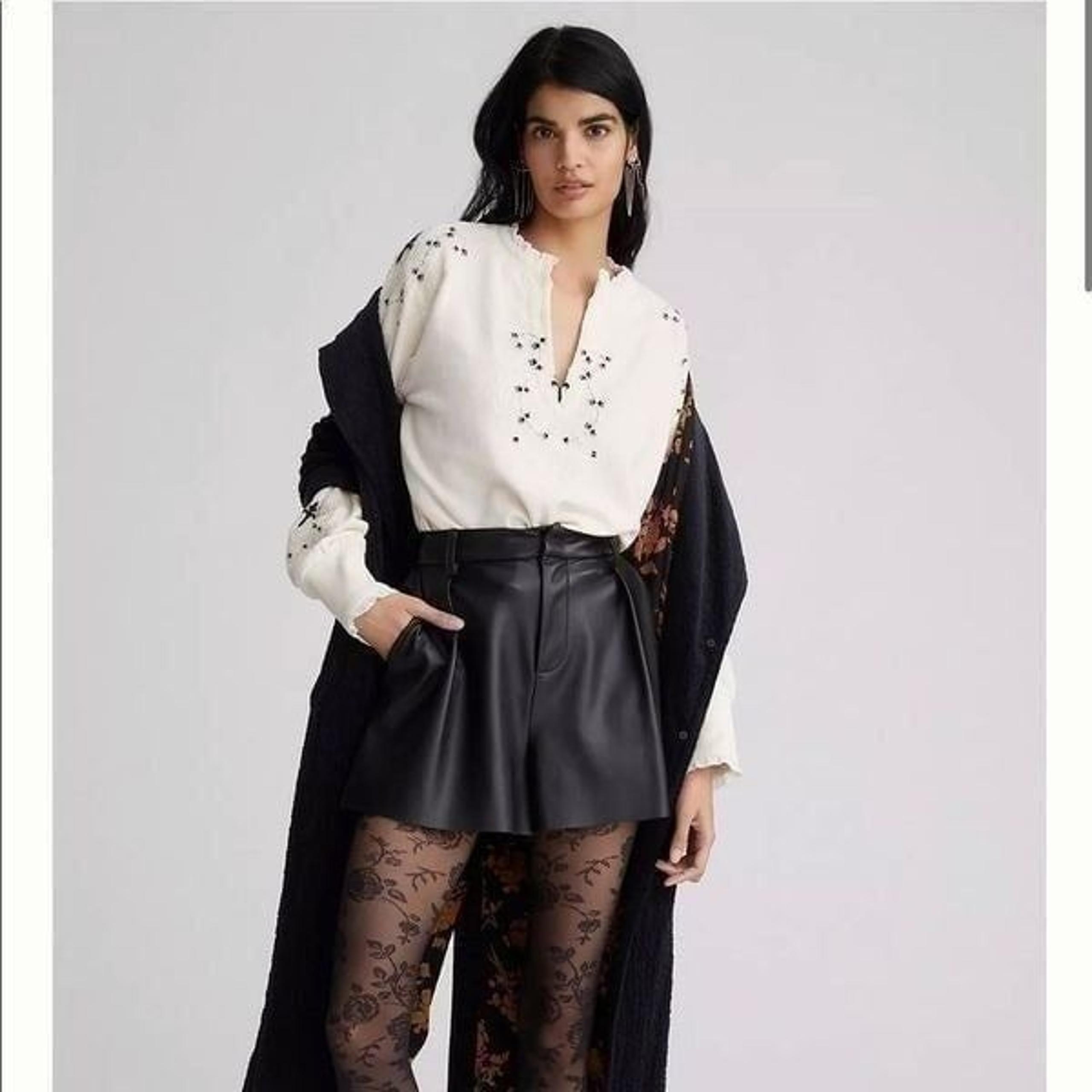 Anthropologie Embroidered Split-Neck Sweatshirt Medium