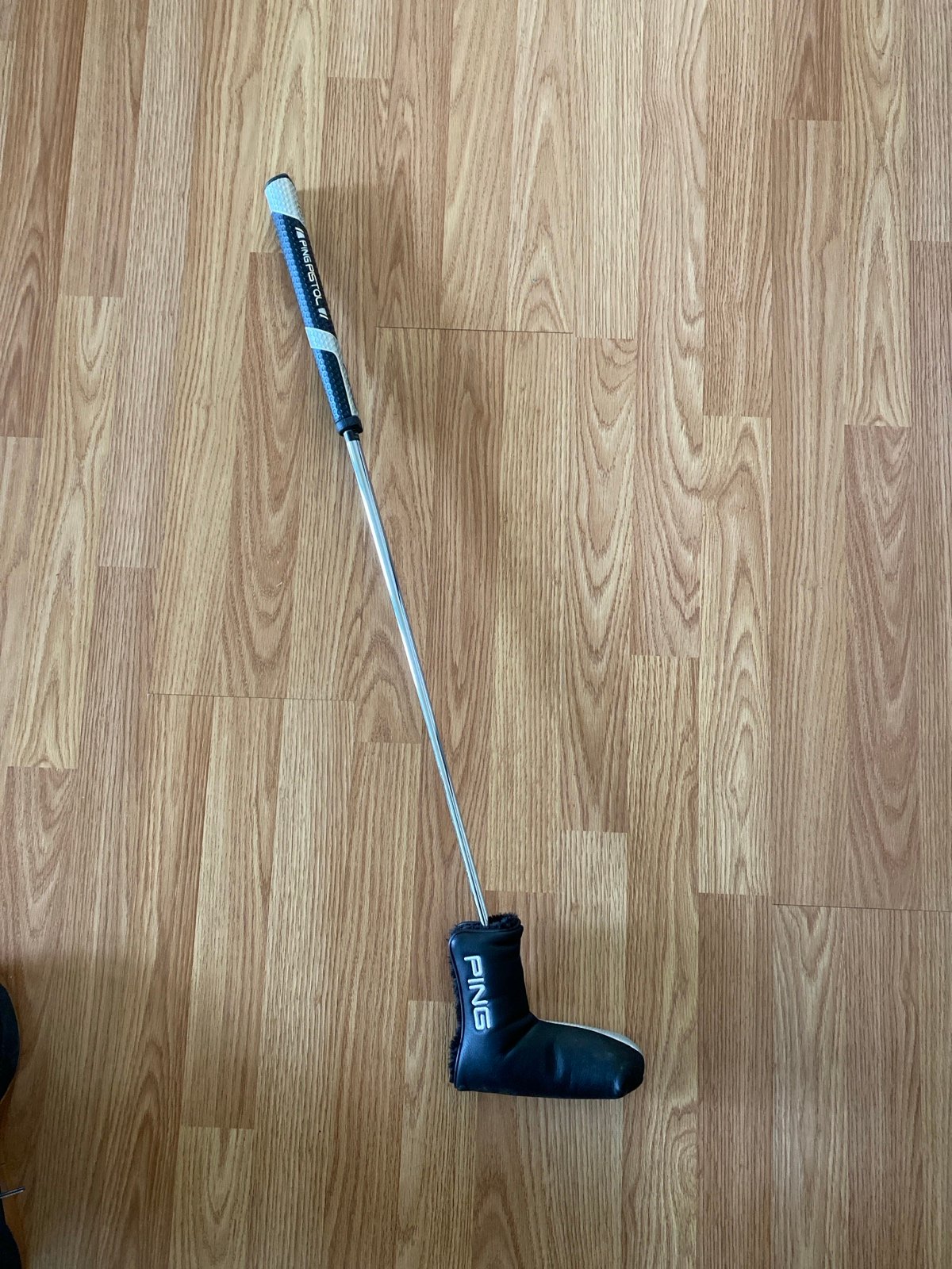 Slightly Used Ping LH sigma G putter