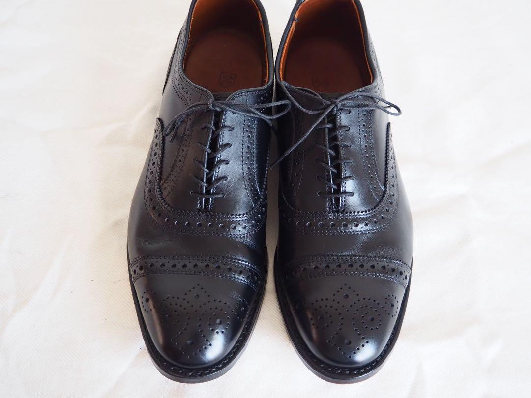Allen Edmonds 6115 Strand Medallion cap