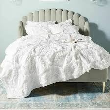 New Anthropologie King Rivulets Quilt Bedspread White Color Size 96 x104