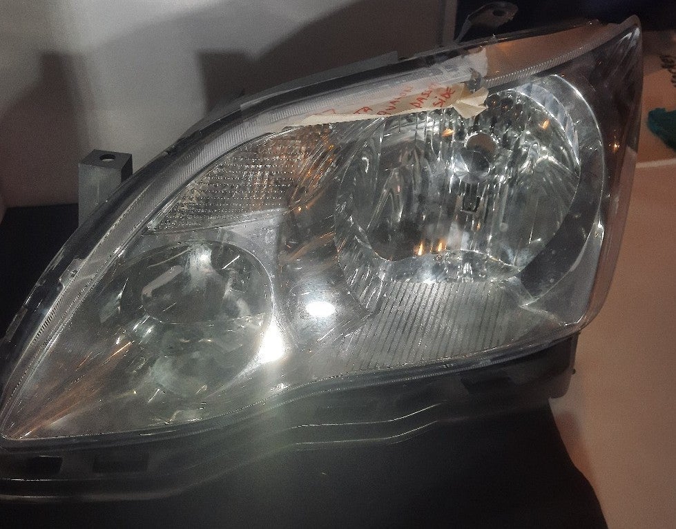 Toyota Avalon 2007 Passenger Side Headlight