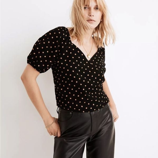 NWT Madewell Corduroy Puff-Sleeve Wrap Top in Oval Dot size small