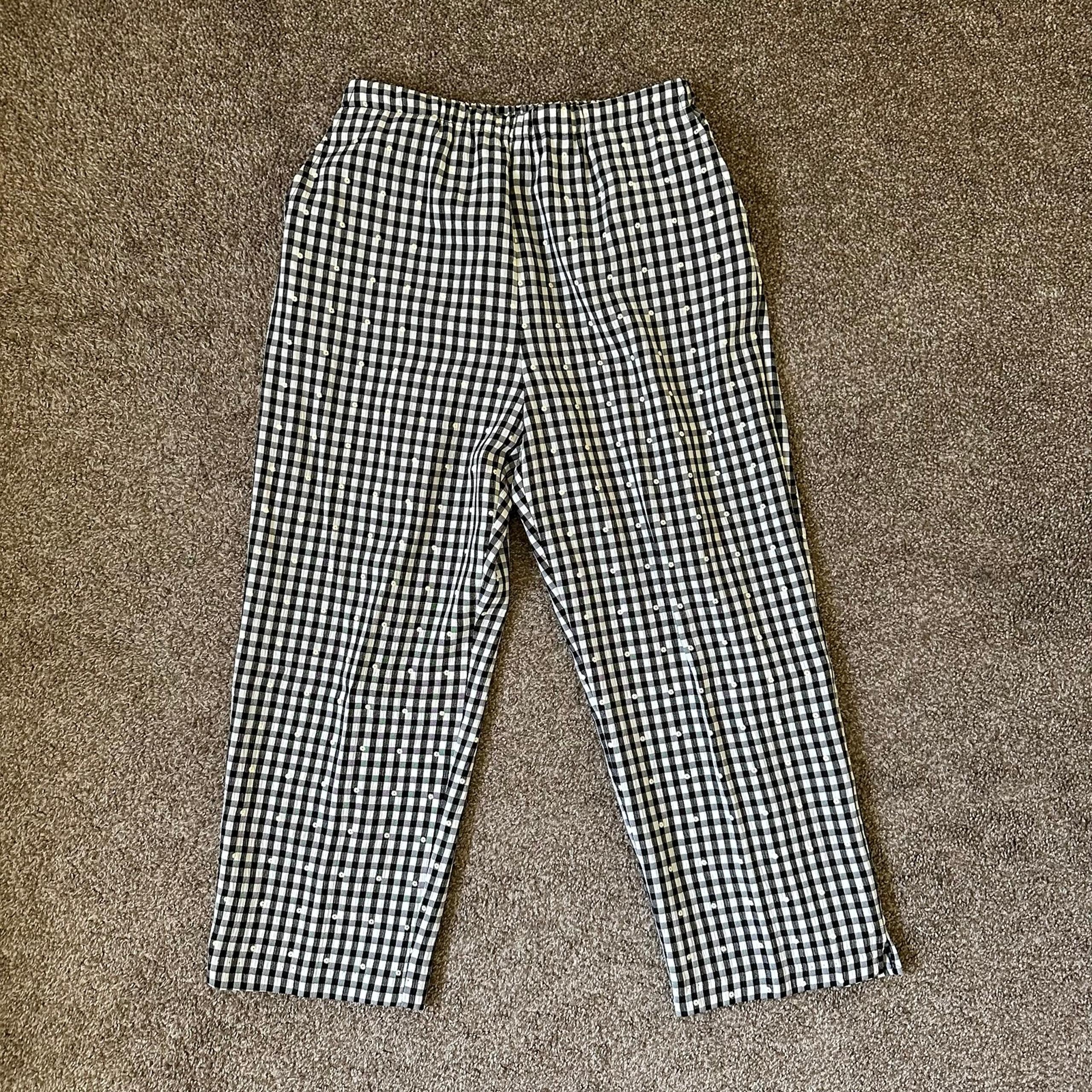 Sag Harbor black and white gingham cropped pants