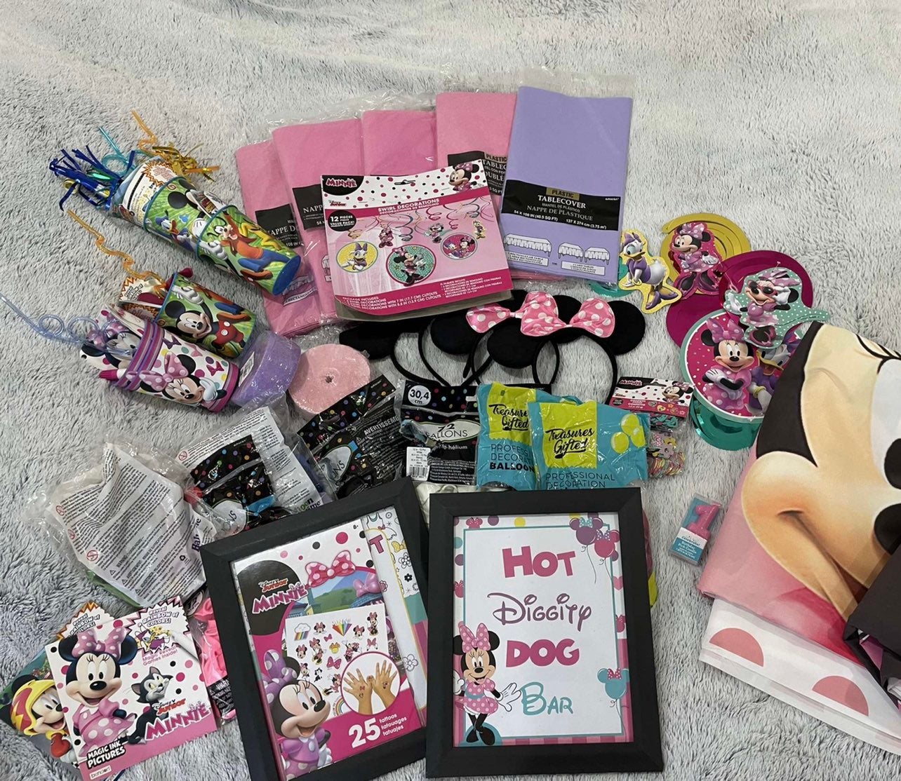 Minnie Birthday Lot