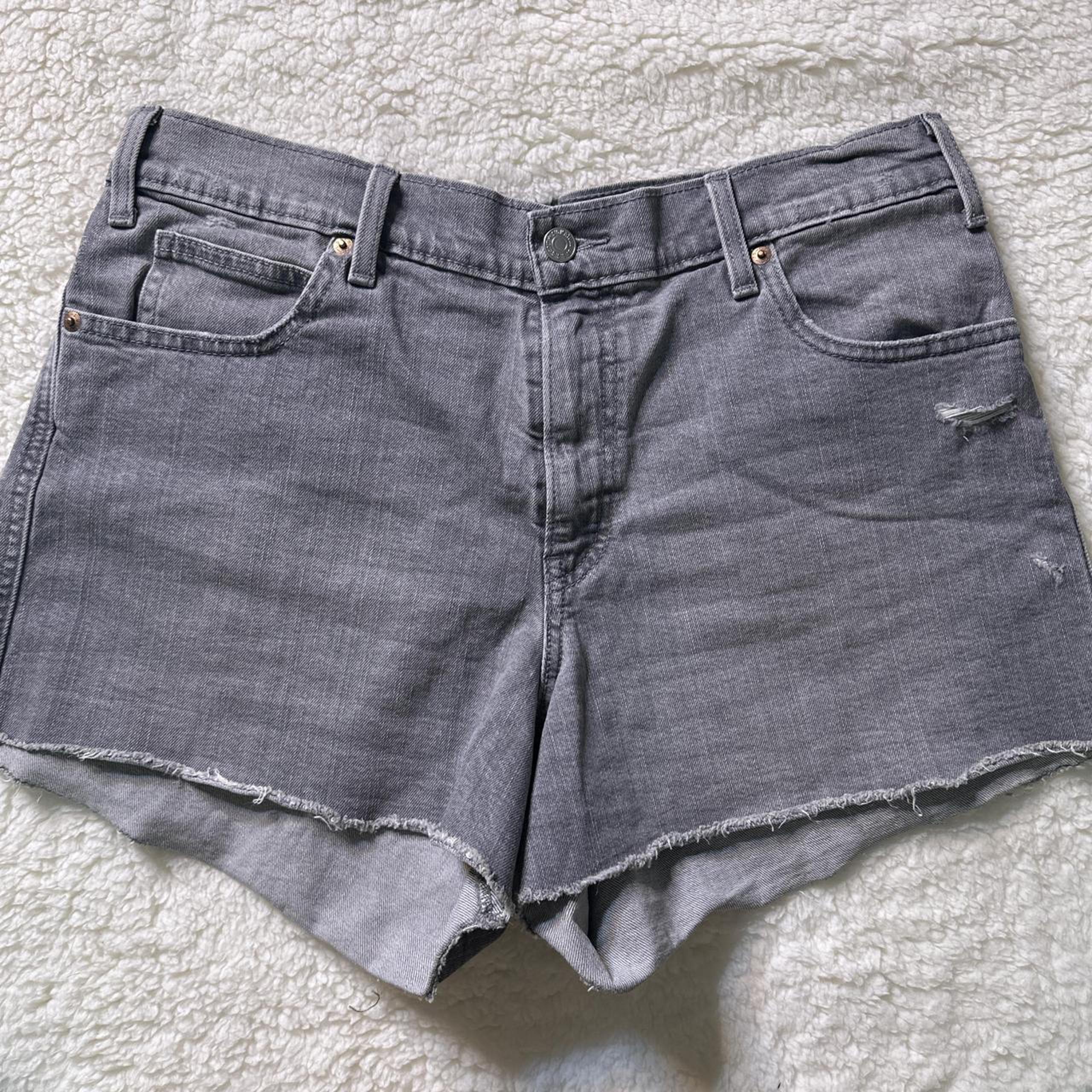 Signature Gold Women's Shorts