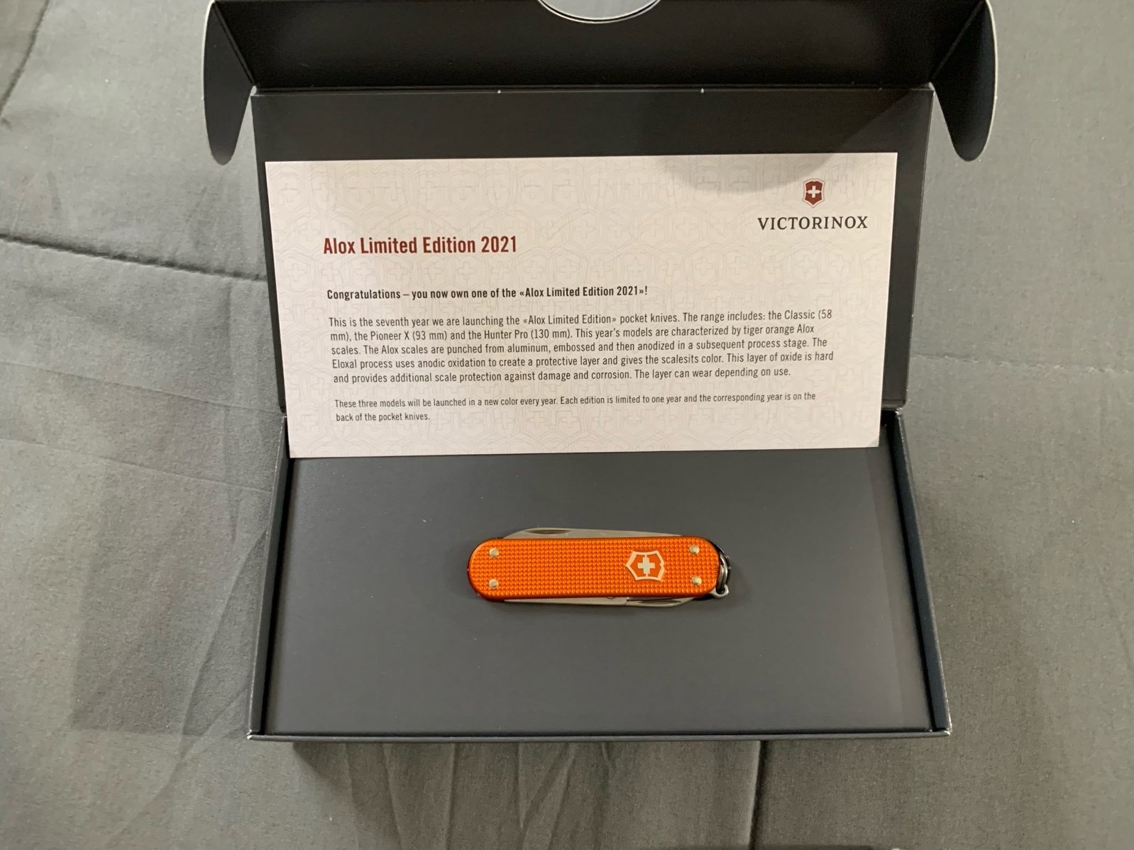 Victorinox Classic 2021 Limited Edition 58mm Orange Alox Swiss Army Knife! NEW!