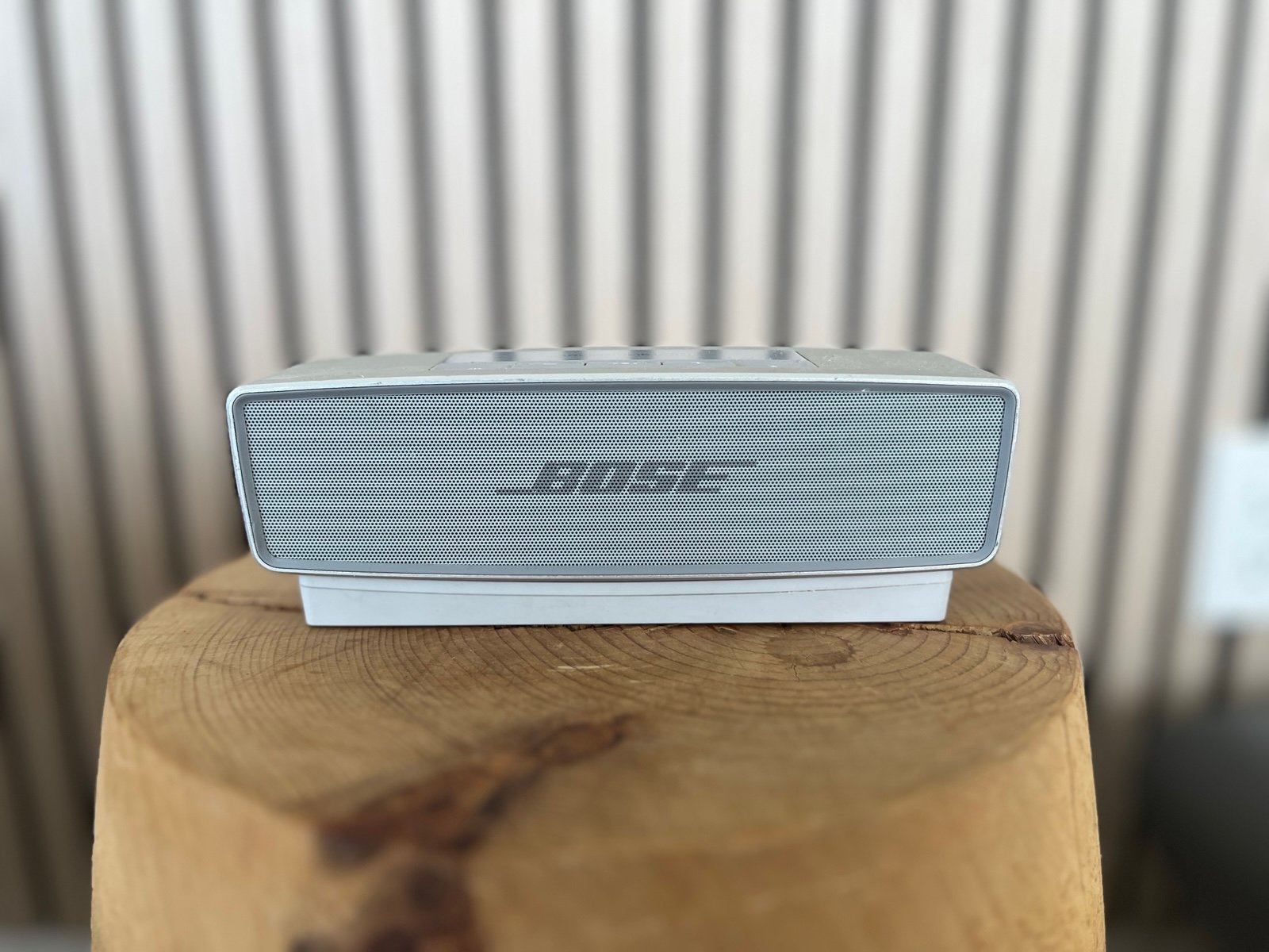Bose soundlink mini 2 with Charging Cradle