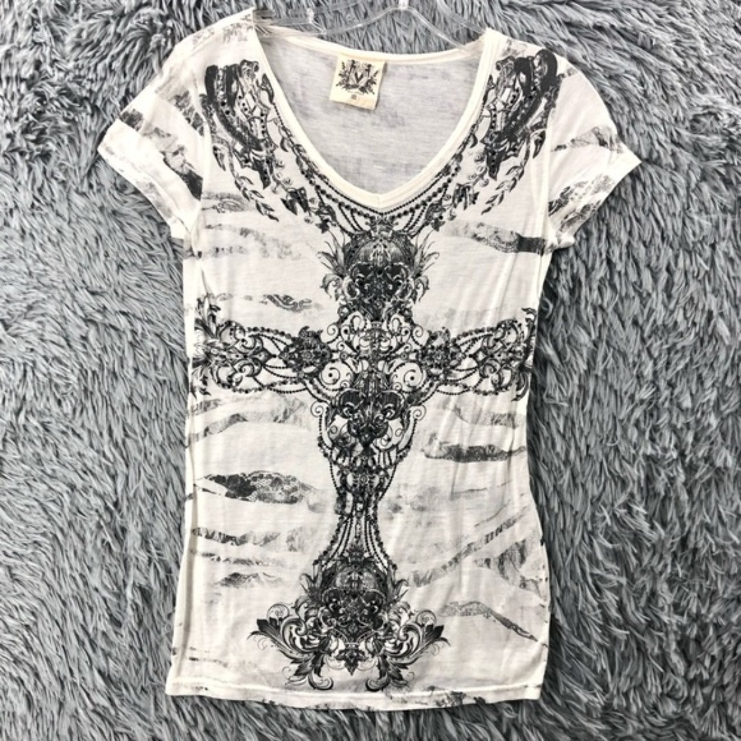 Miss Me Womens Medium Vneck Cross Embellished Gray White Top