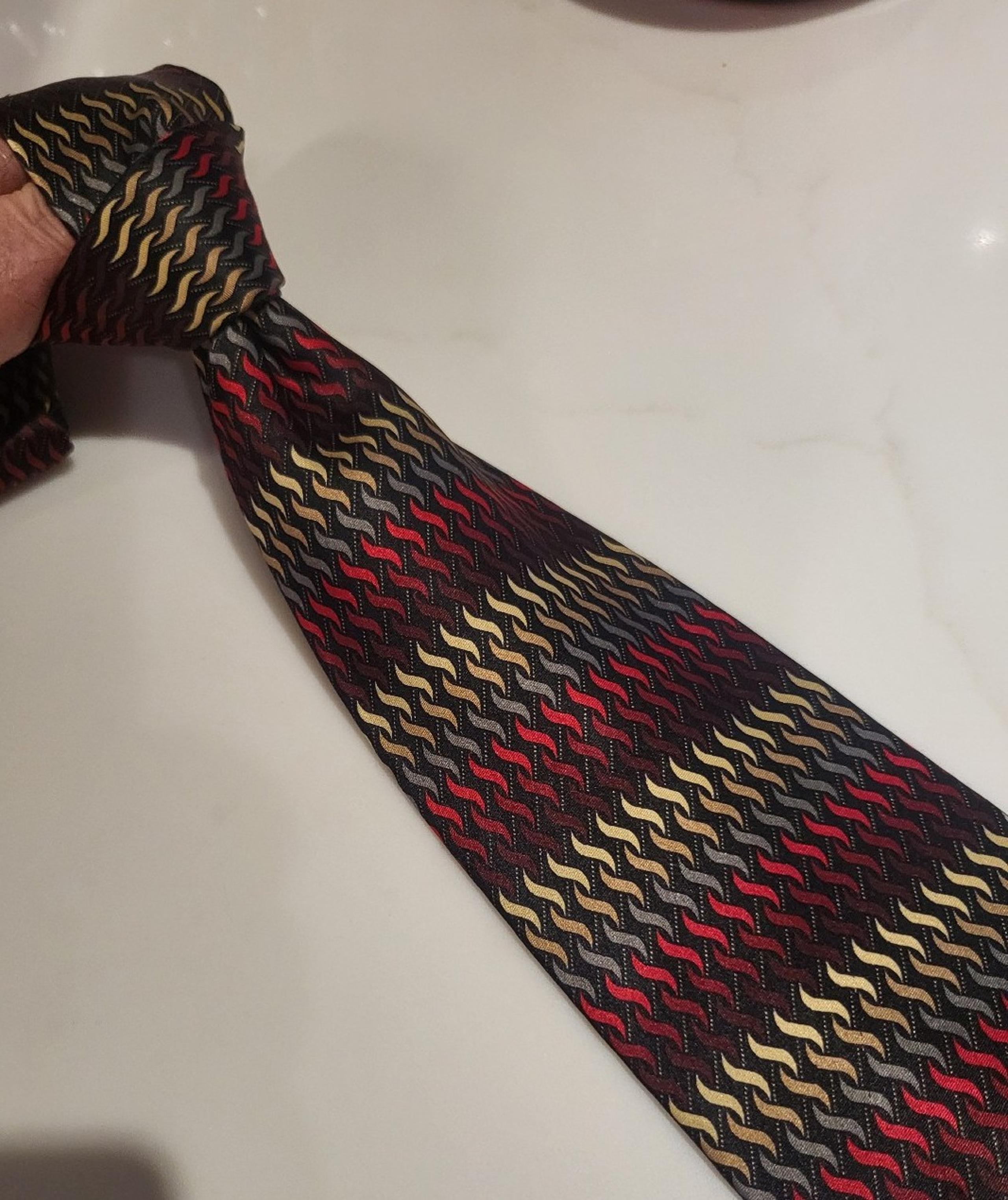 Vintage Alexander Julian All Silk Tie
