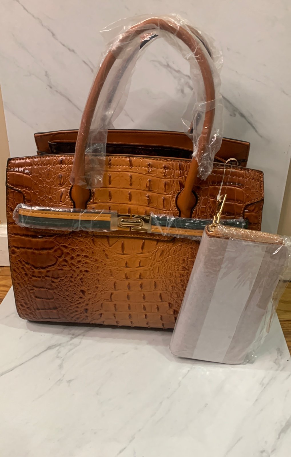 hand bag