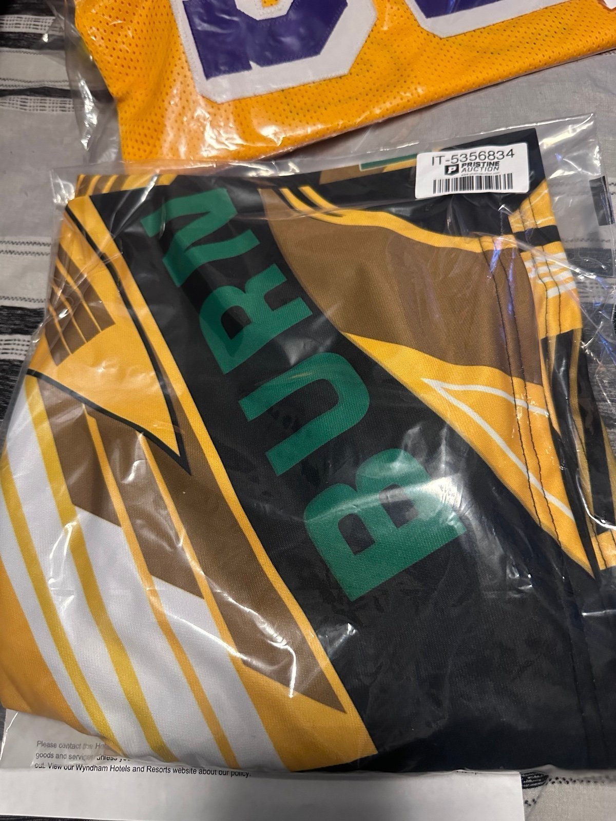 Gilbert Burns UFC signed shorts