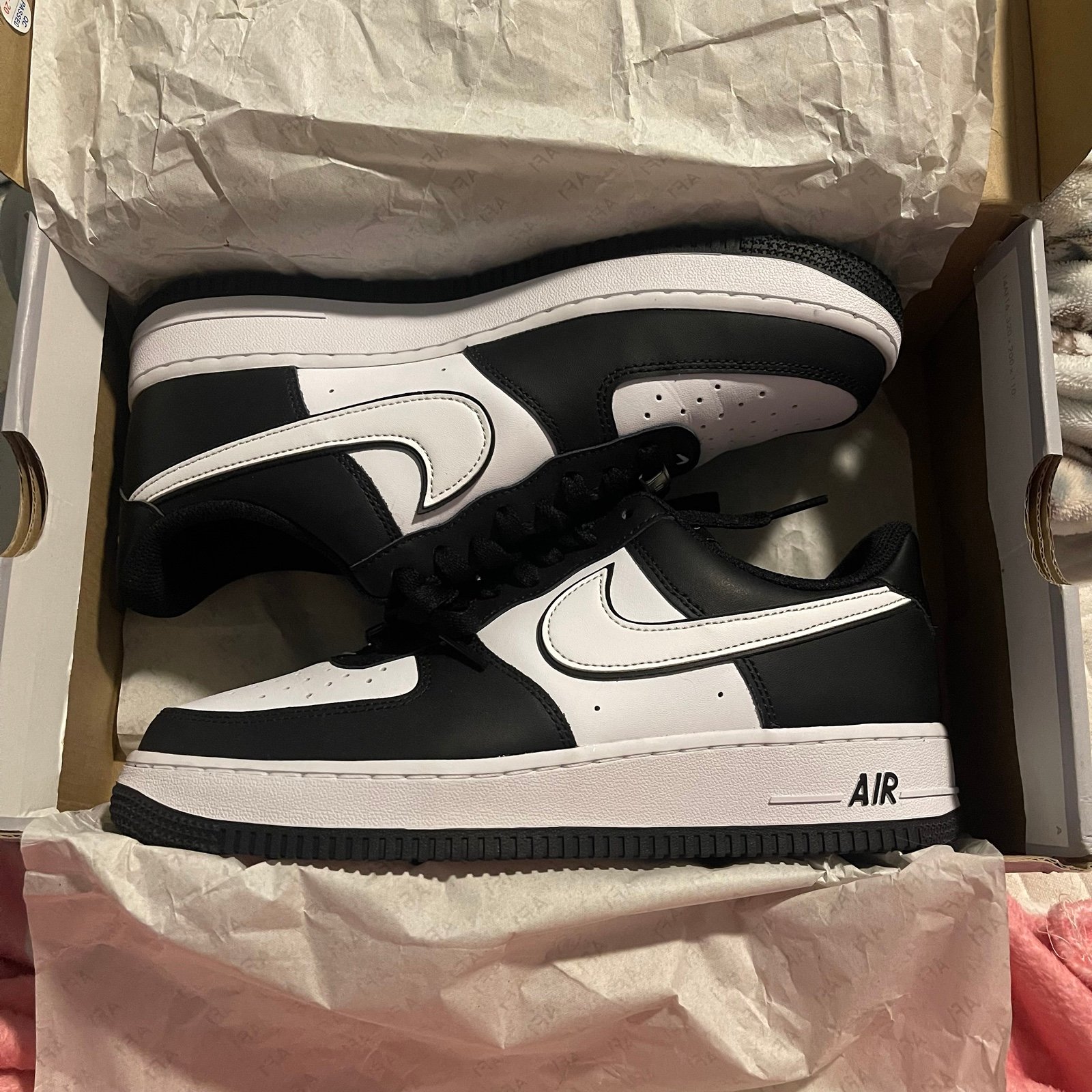 nike air force 1 07’