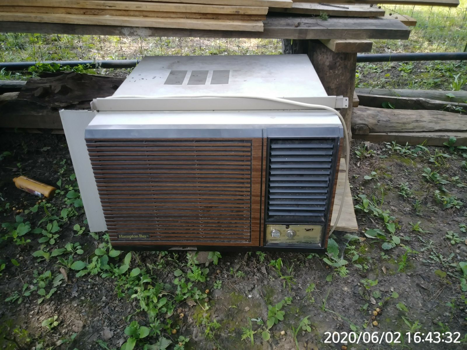 Hampton Bay 220 air conditioner