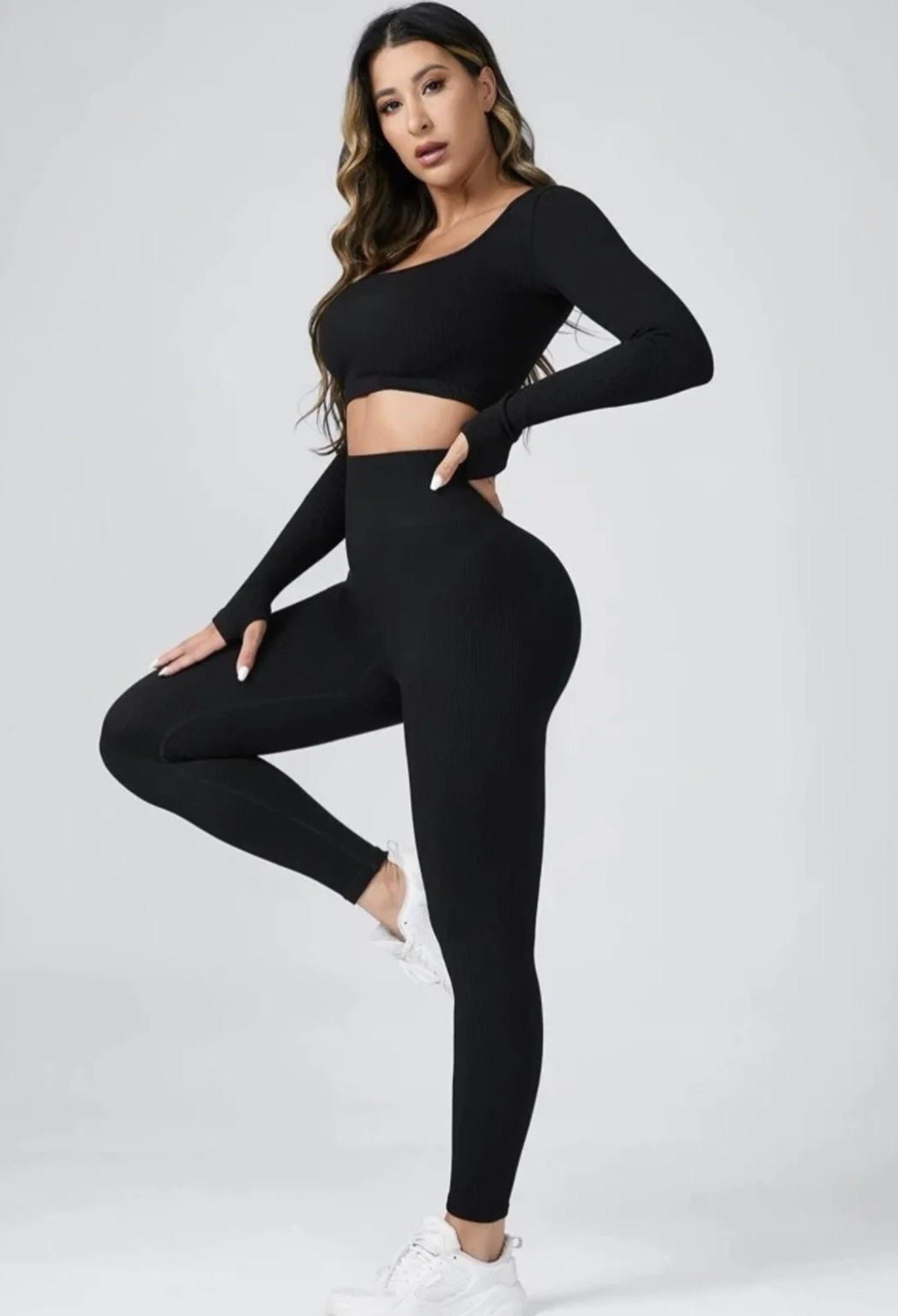 Workout Set Size large Women’s 2 Piece Set High Waist Leggings and Top Black