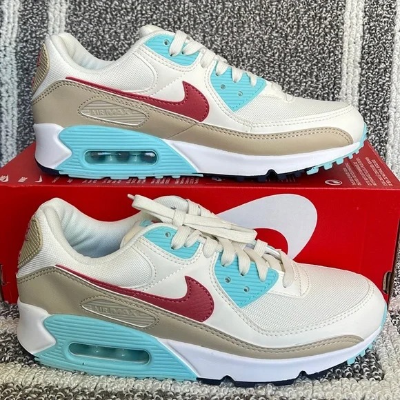 Nike Air Max 90 Women's Shoes