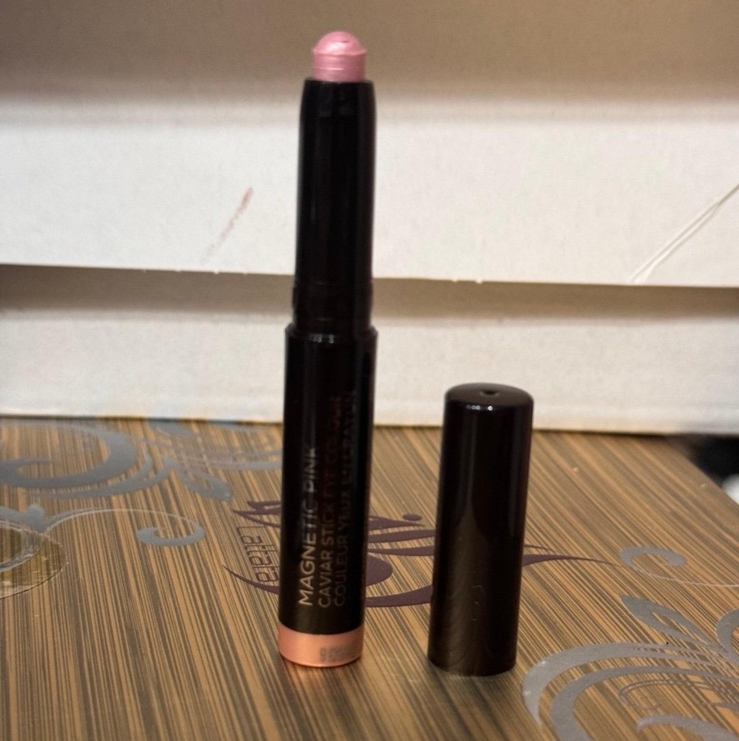 Laura Mercier Eye Color MAGNETIC PINK travel size