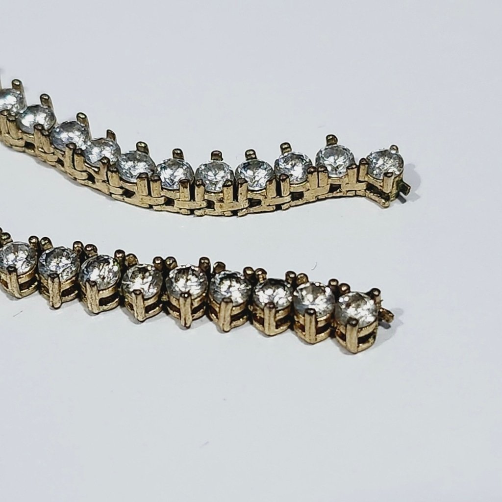 The Gld Shop 22 tennis Necklace DAMAGED