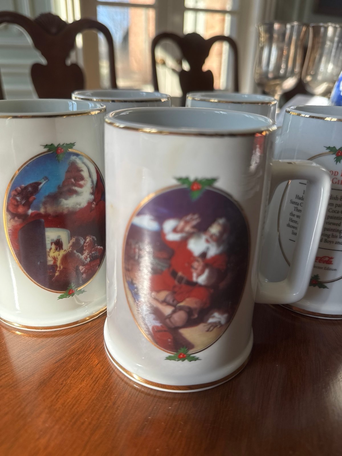 Vintage Coca Cola Christmas 1996 Collector Mugs (14)