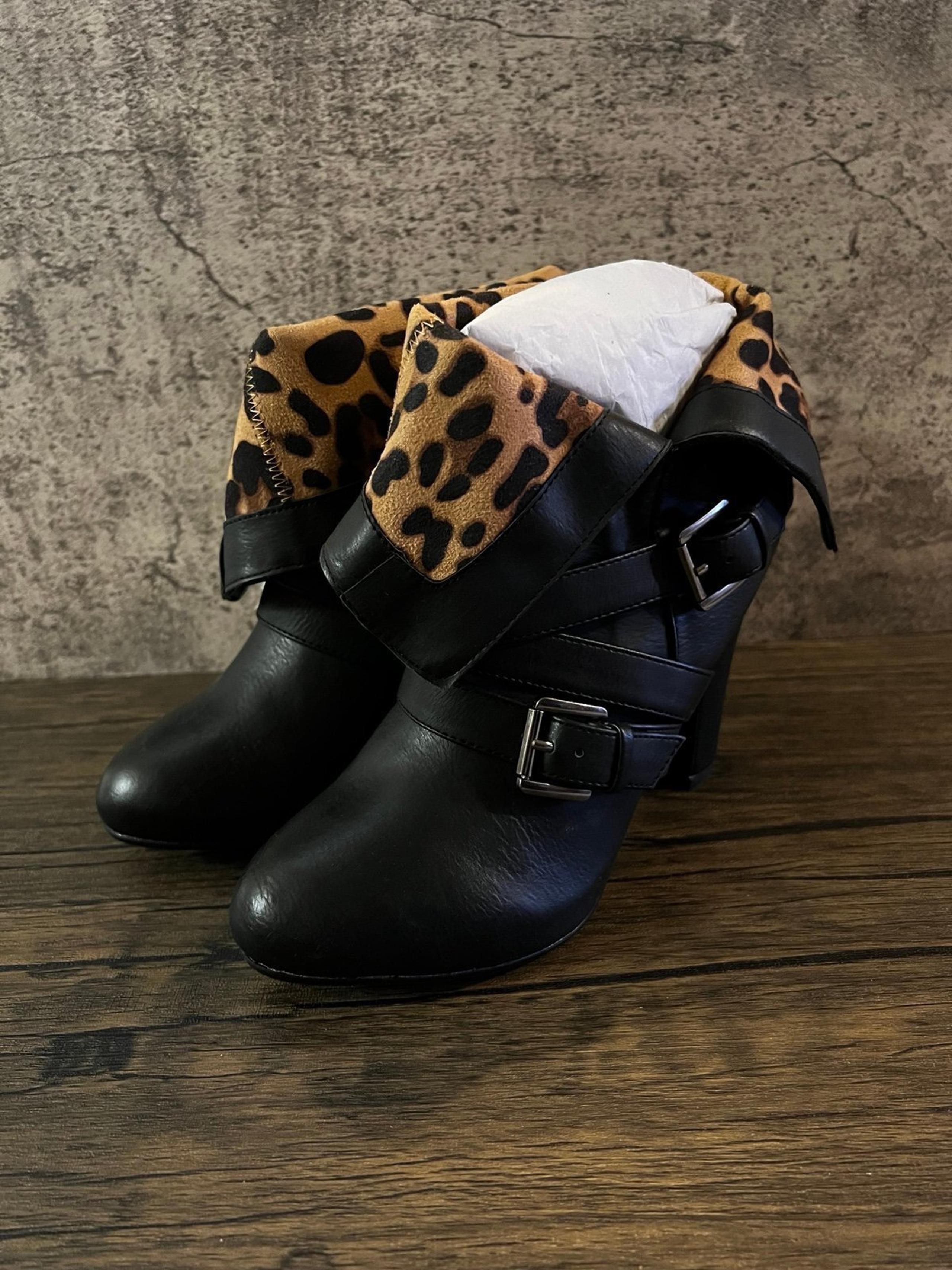 Dolce by Mojo Moxy Black Leopard Boots size 7 ankle bootie heels