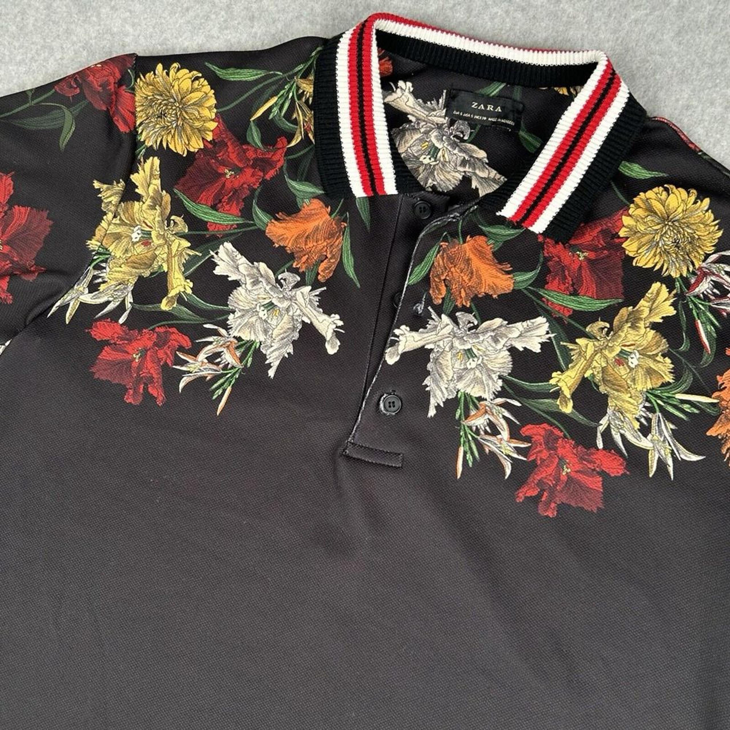 Zara Floral Print MultiColor Short Sleeve Polo Shirt Men's Small S