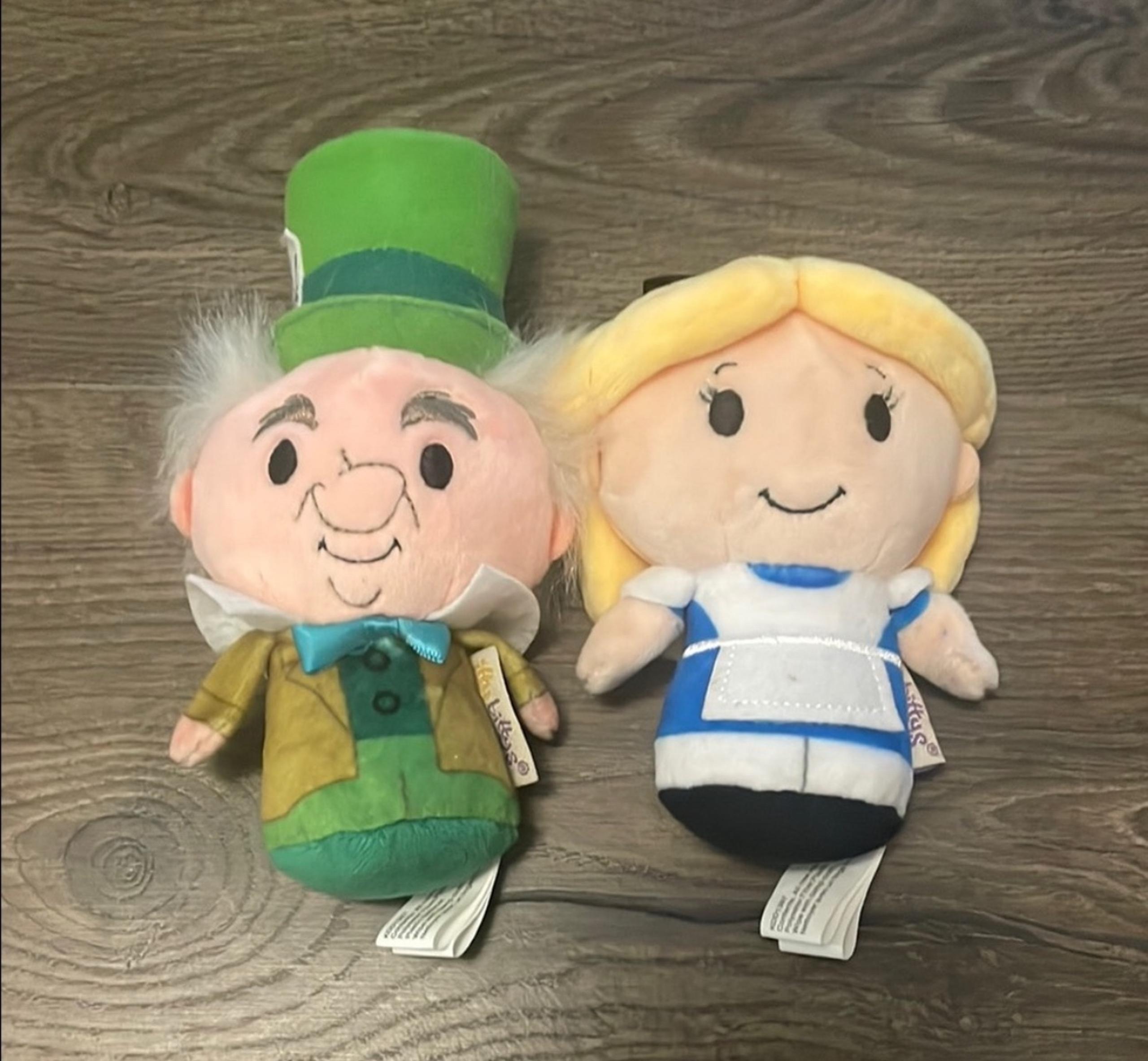 Hallmark Itty Bittys: Disney Alice in Wonderland Plush Toy Set, Alice