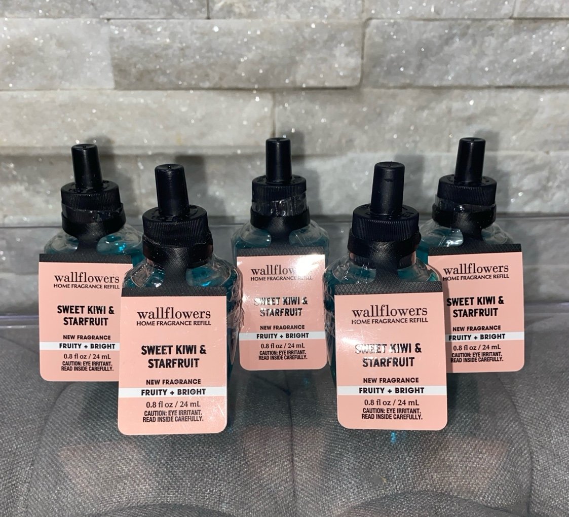 Bath & Body Works Sweet Kiwi & Starfruit Wallflower Refill X5 Bundle