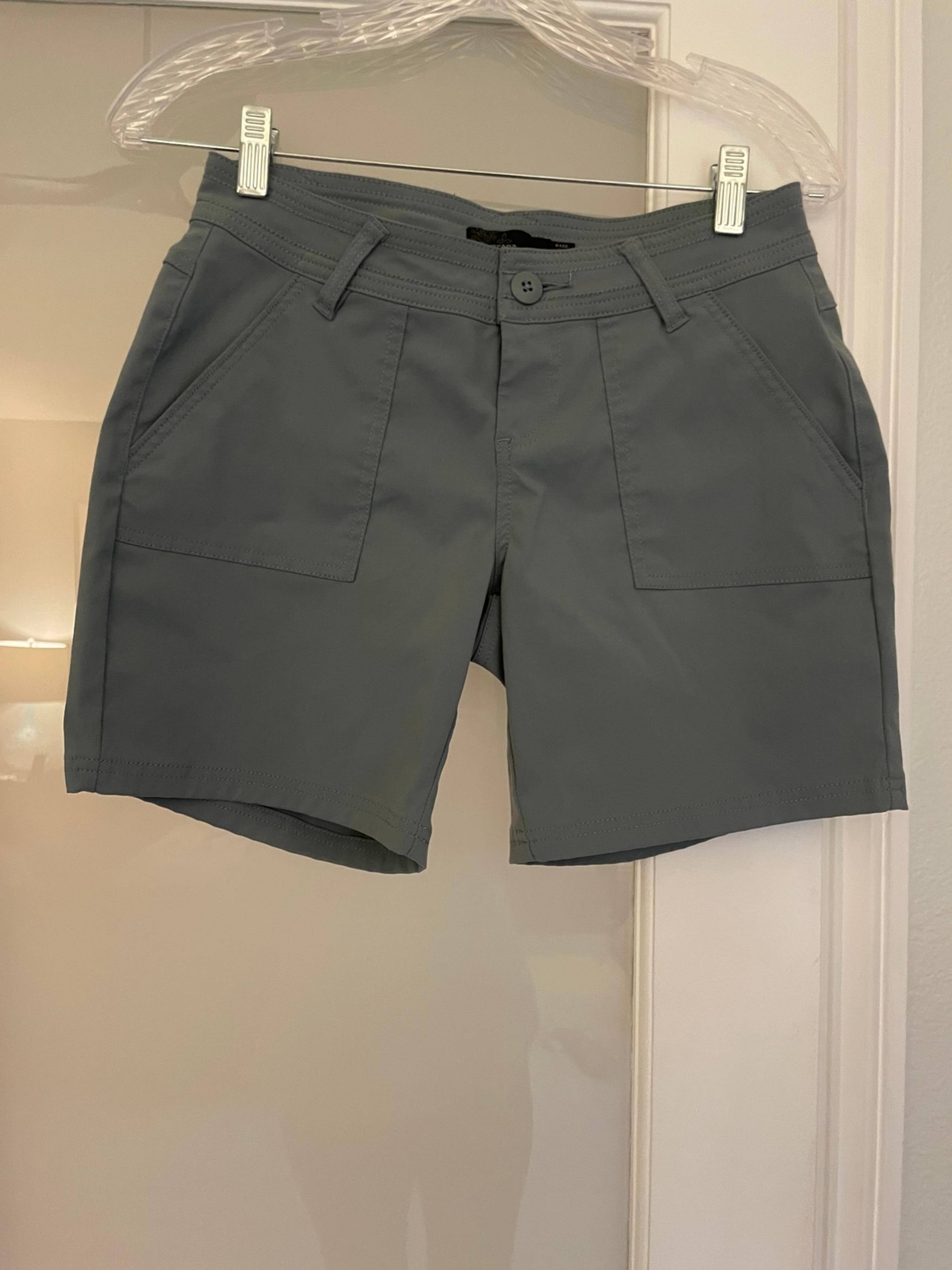 prAna Women's Olivia Shorts blue/grey Outdoor Shorts Size 2