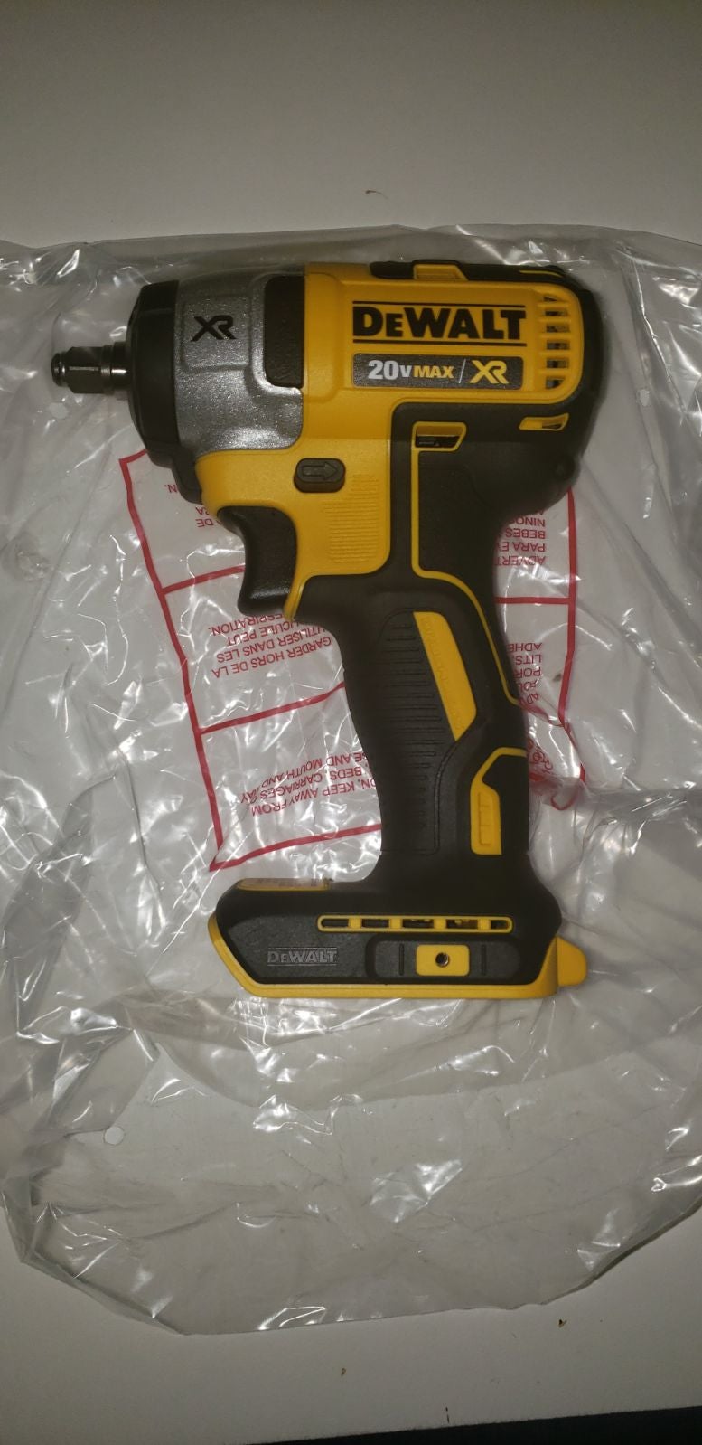 Dewalt 20v Max Xr 3/8 Impact Wrench