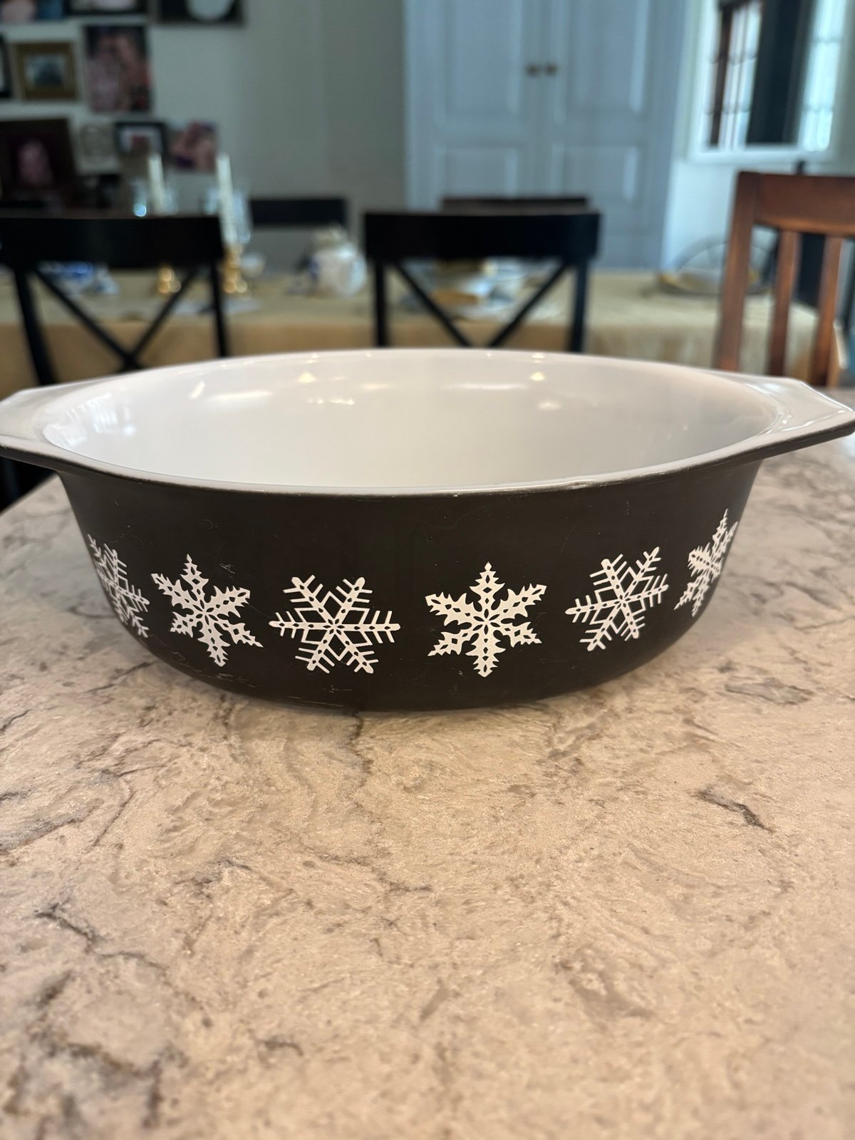 Pyrex 043 1 1/2 Qt Casserole Black Snowflake Gothic Kitsch