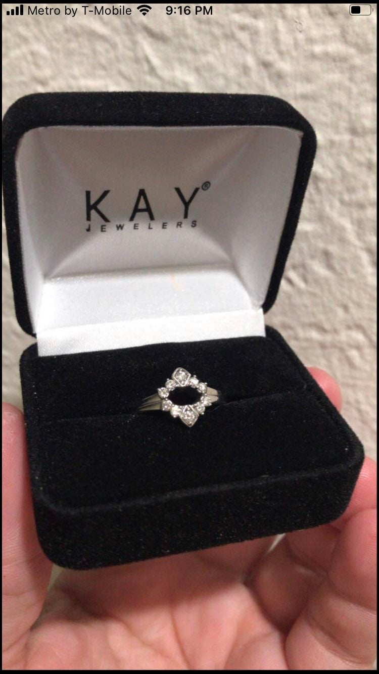 Vintage style wedding ring