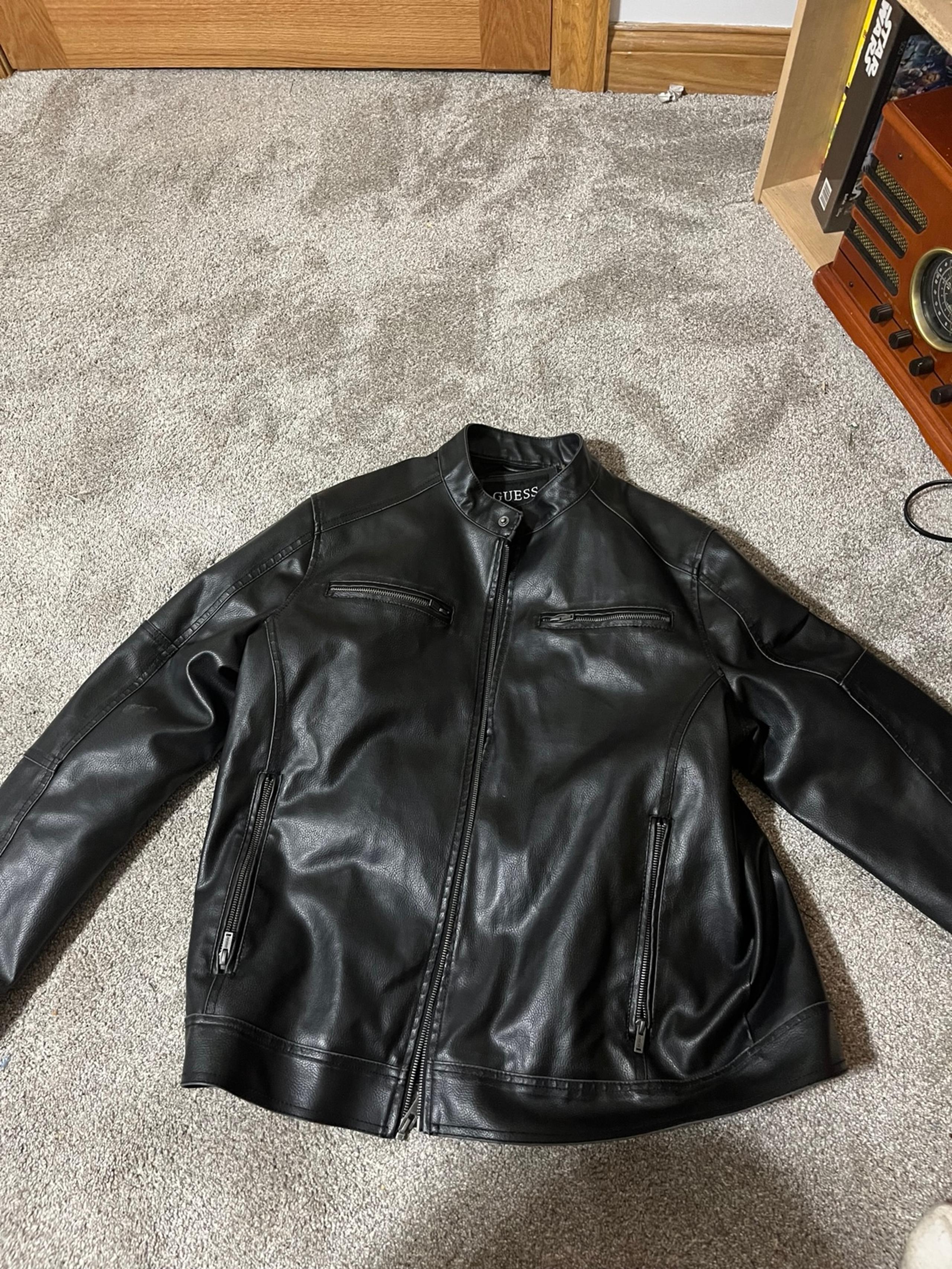 EUC GUESS Men's Faux-Leather Detachable-Hood Motorcycle Jacket XL 113AU589