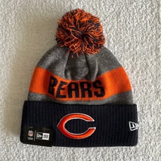 New Era NFL Chicago Bears Beanie Hat with Pompom